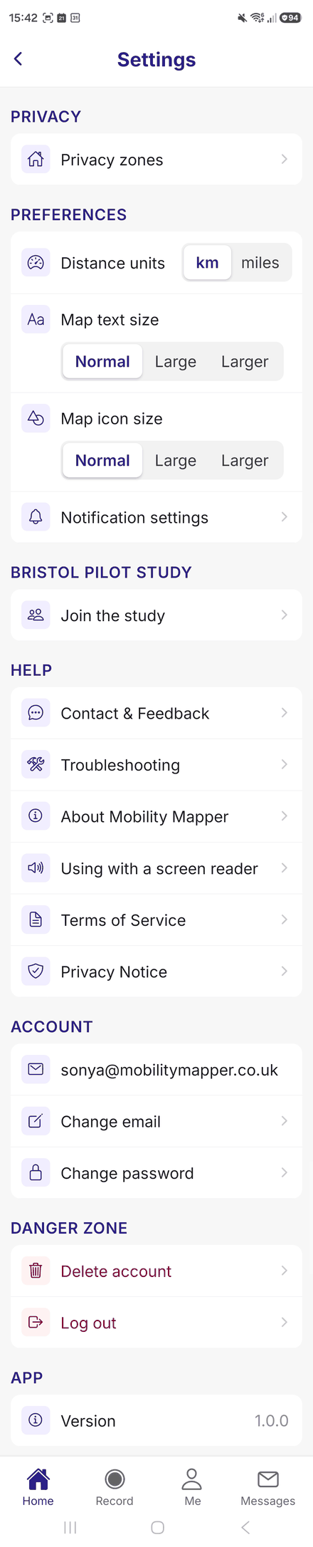 The Settings screen, showing privacy zones, distance units, map text and icon size, help links and account options